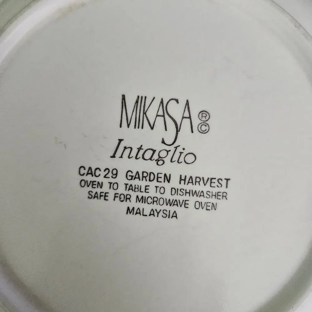 Mikasa Intaglio Garden Harvest Rimmed Serving Bowl Fruit Pattern CAC29